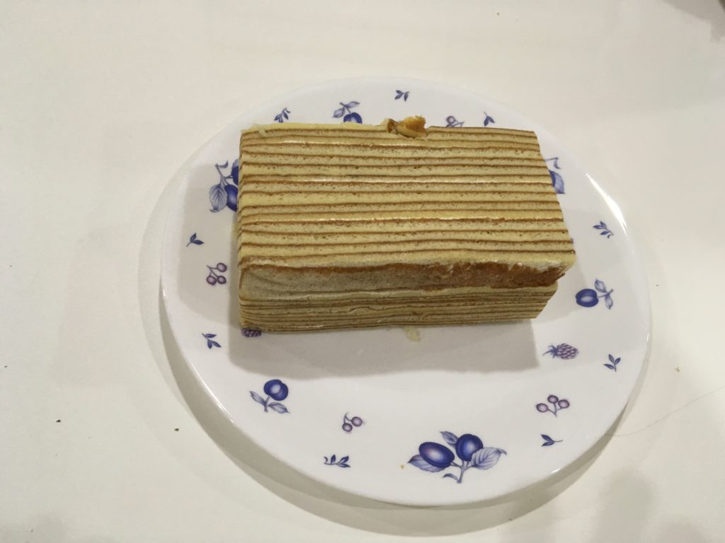 藤井寺駅近のケーキ屋バロンの「バームクーヘン」